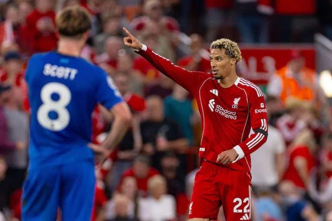 关于拜仁慕尼黑发布备战花絮；今晚强势反弹；英超任务艰巨；球队文化再被提及的信息