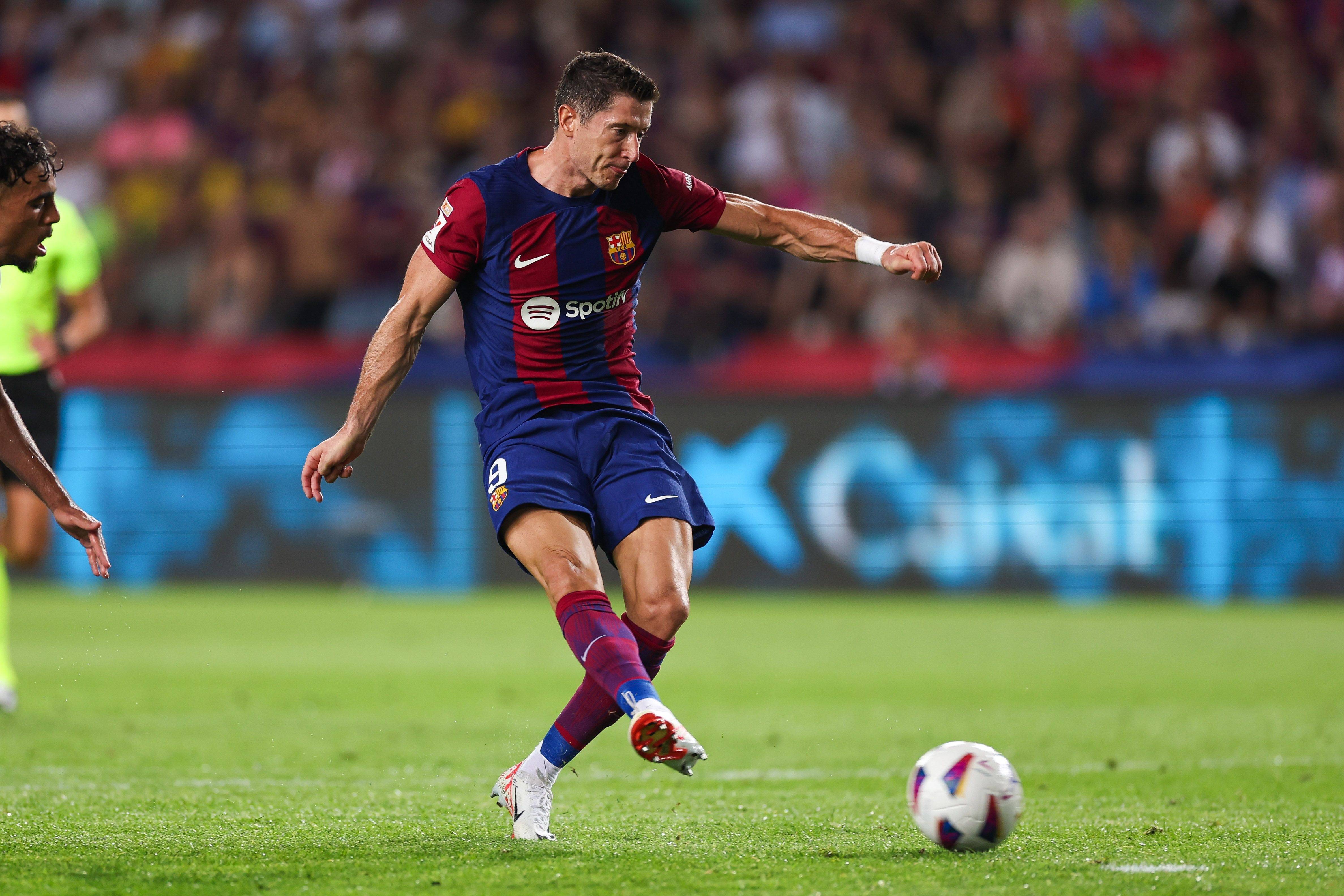 集结日西甲传出新动向,门兴格拉德巴赫复出首秀,管理层表态:信心回归,球队文化再被提及的简单介绍 集结日西甲传出新动向,门兴格拉德巴赫复出首秀,管理层表态:信心回归,球队文化再被提及的简单介绍