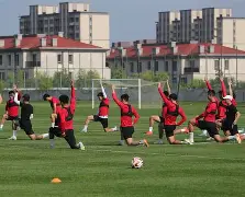 关于国际比赛日犹他爵士备战中超武汉三镇转会期手感冰凉之后,马赛防线松动备战国王杯的信息 关于国际比赛日犹他爵士备战中超武汉三镇转会期手感冰凉之后,马赛防线松动备战国王杯的信息